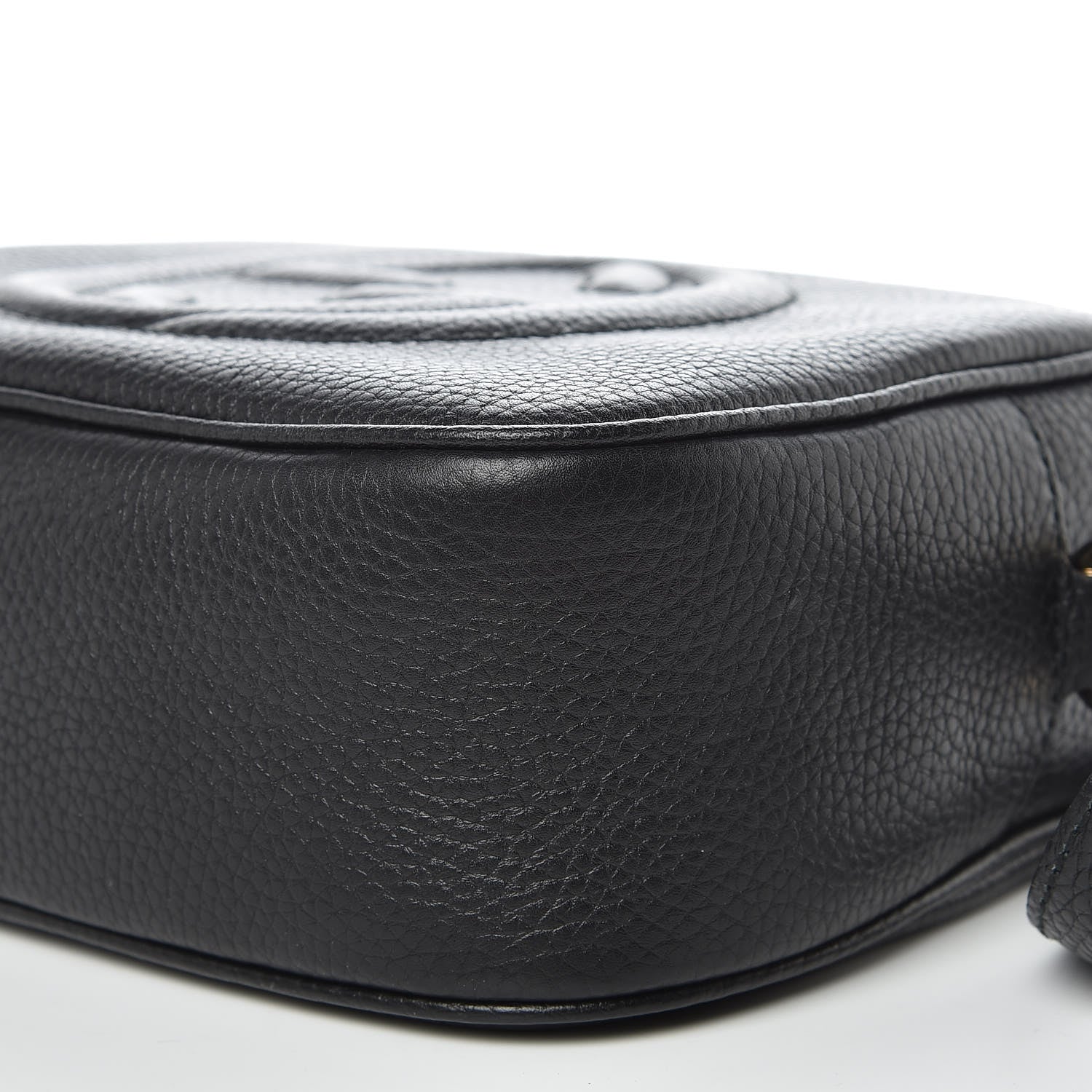 Gucci Pebbled Calfskin Small Soho Disco Bag Black 6 of 9