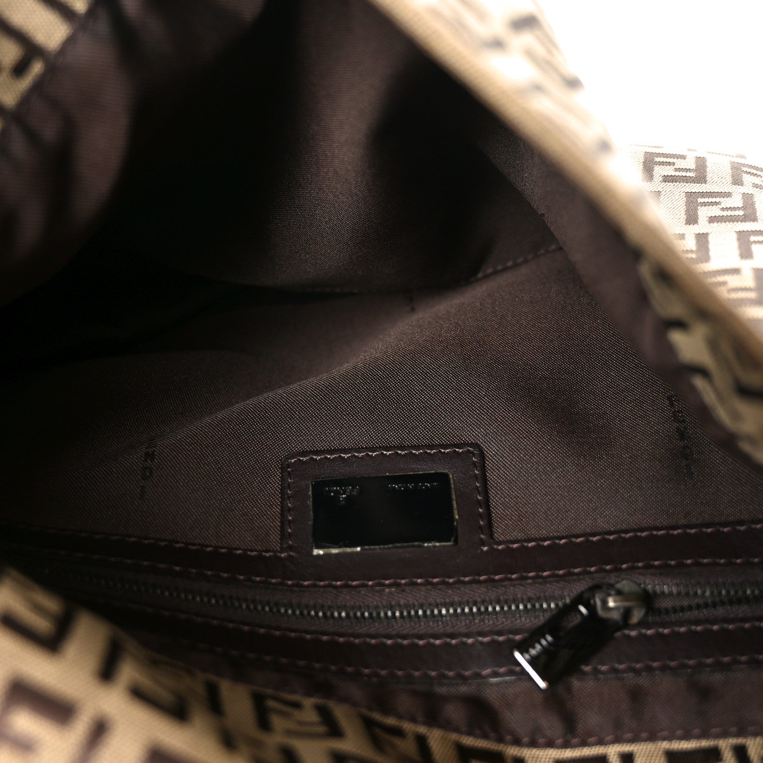 Fendi Zucchino Vitello Mama Baguette Testa di Moro Beige 1880059