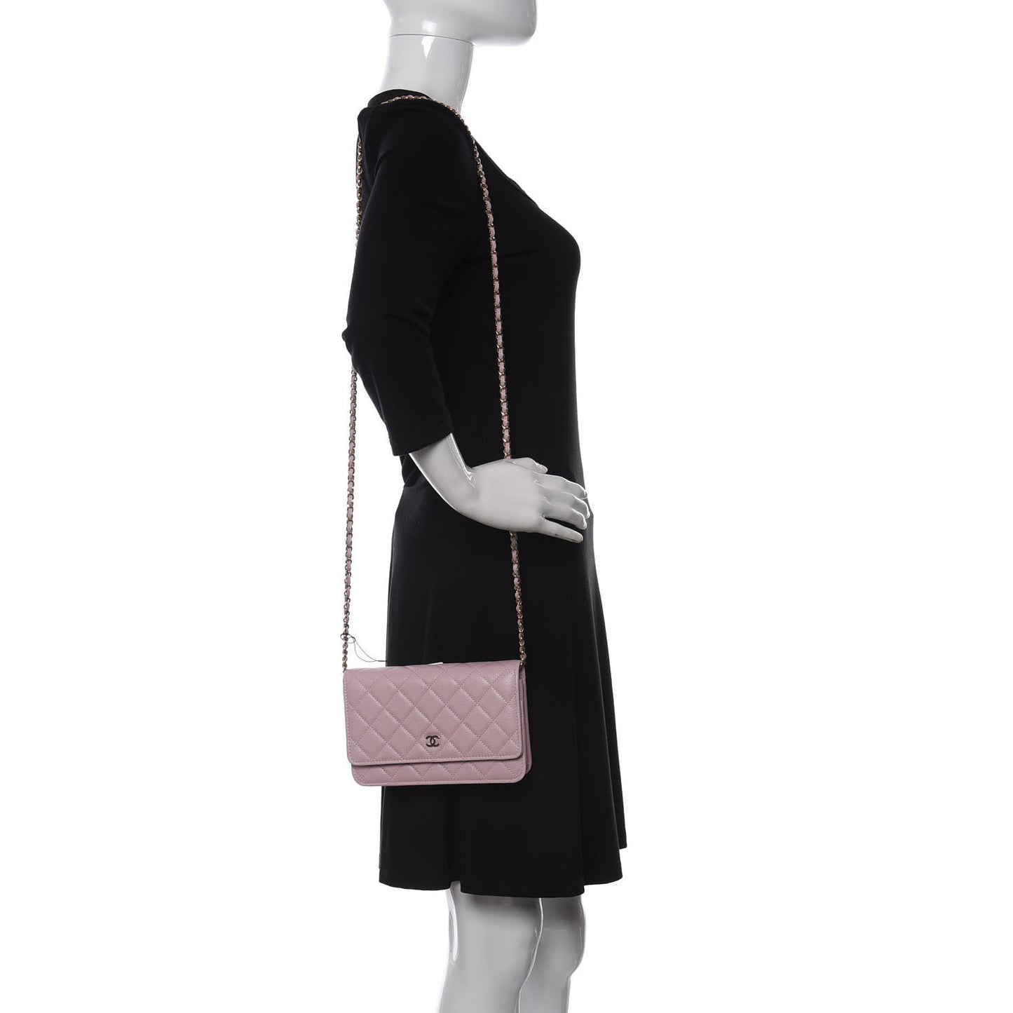 Caviar Quilted Wallet On Chain WOC Light Pink