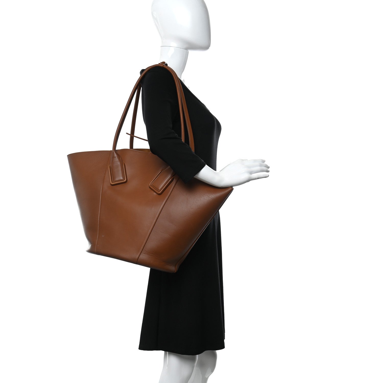 Bottega Veneta Calfskin Basket Tote Wood 2 of 12