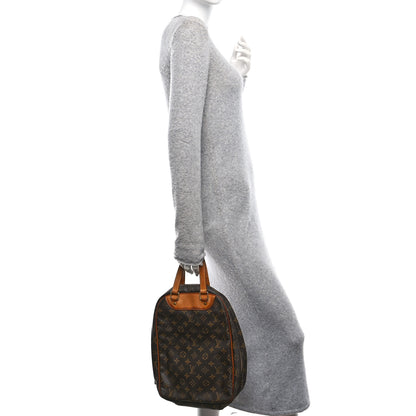 Louis Vuitton Monogram Excursion Shoe Bag 2 of 12