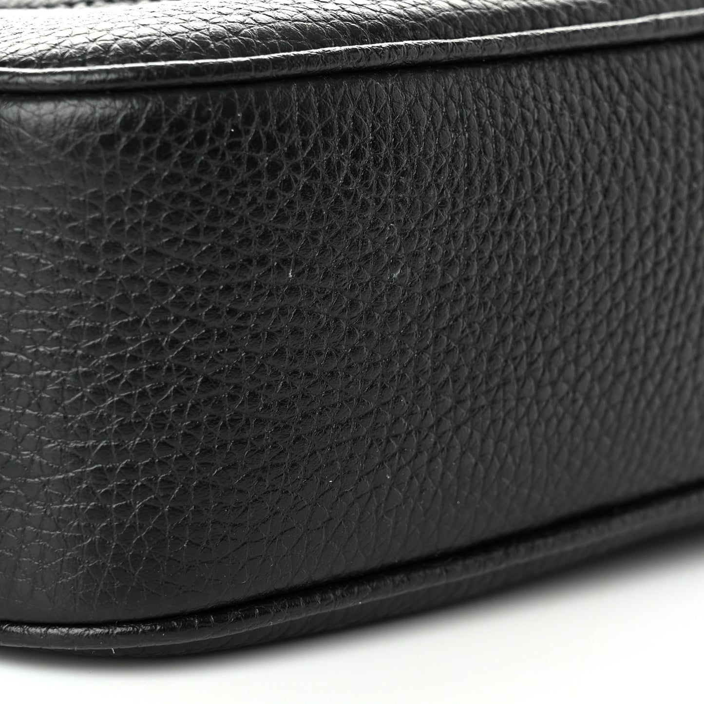 Pebbled Calfskin Small Soho Disco Bag Black