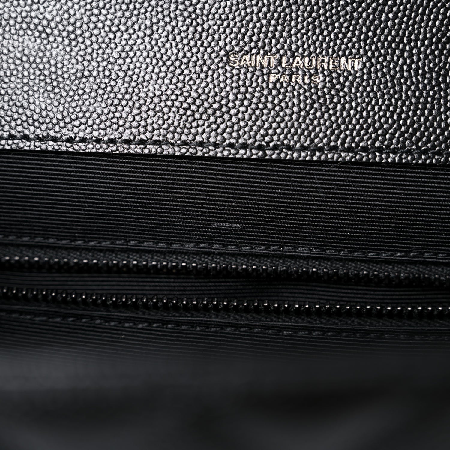 Saint Laurent Grain De Poudre Textured Mixed Matelasse Large Triquilt Monogram Monochrome Satchel Black 11 of 11