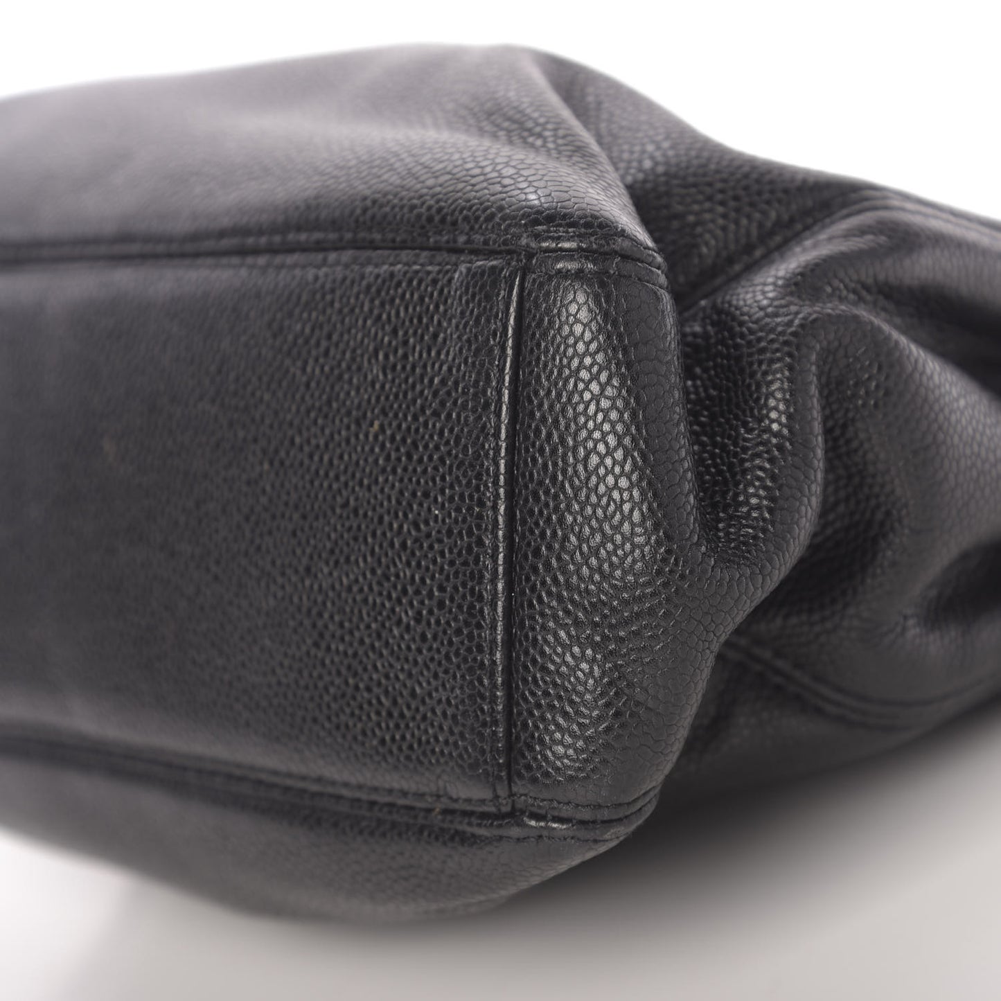 Caviar Wood Handle Handbag Black