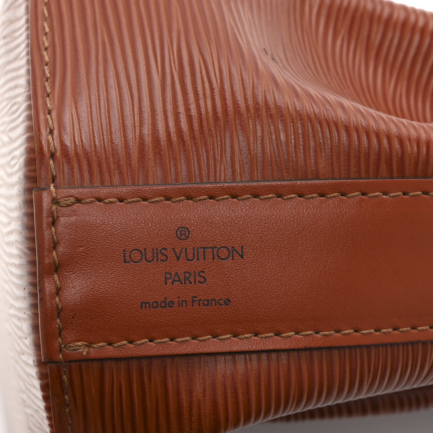 Louis Vuitton Epi Sac D'Epaule Kenyan Fawn 6 of 10