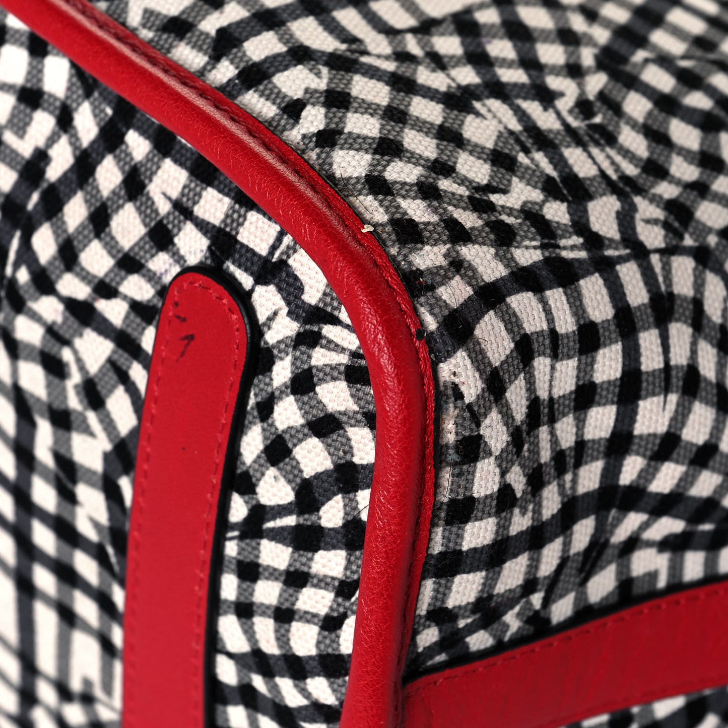 Visetos Medium Liz Reversible Shopper Tote Ruby Red