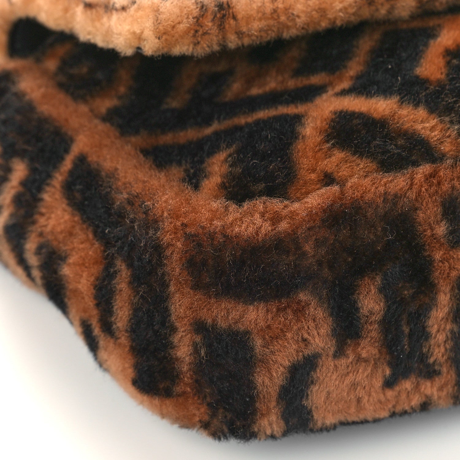 Fendi Shearling Vitello Dolce Macro FF 1974 Baguette Tobacco Black 7 of 8
