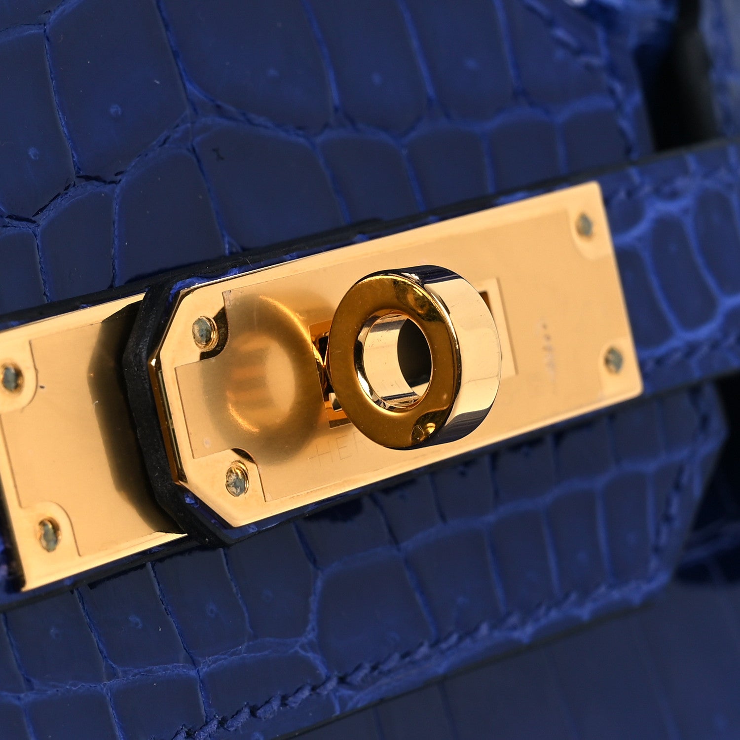 Hermes Shiny Porosus Crocodile Horseshoe Birkin 30 Bleu Electrique Magnolia 11 of 13