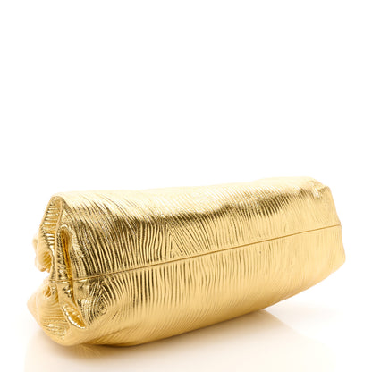 Bottega Veneta Metallic Bark Calfskin Embossed The Pouch Oversized Clutch Oro 4 of 11