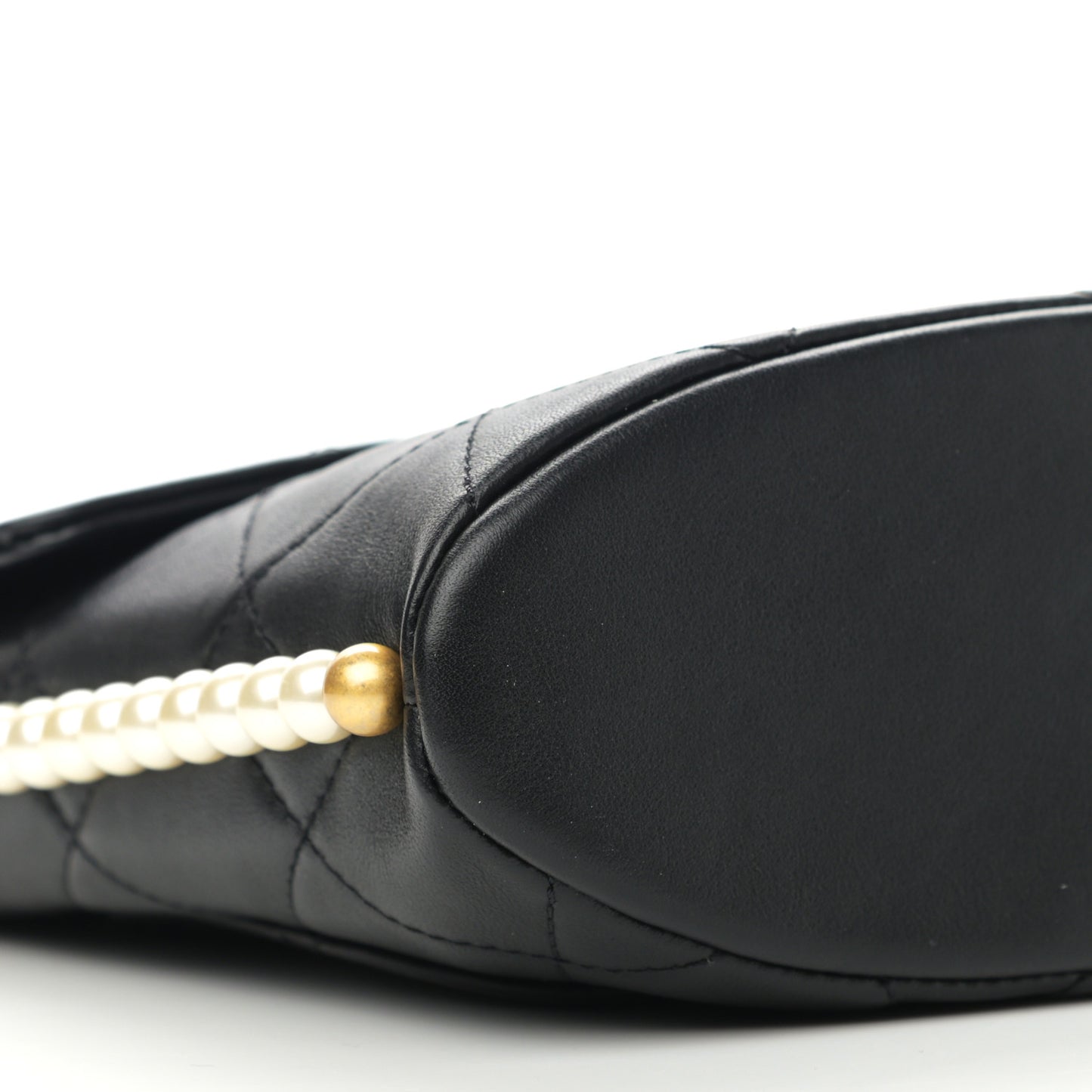 Calfskin Quilted Pearl Small About Pearls Hobo Bag Black