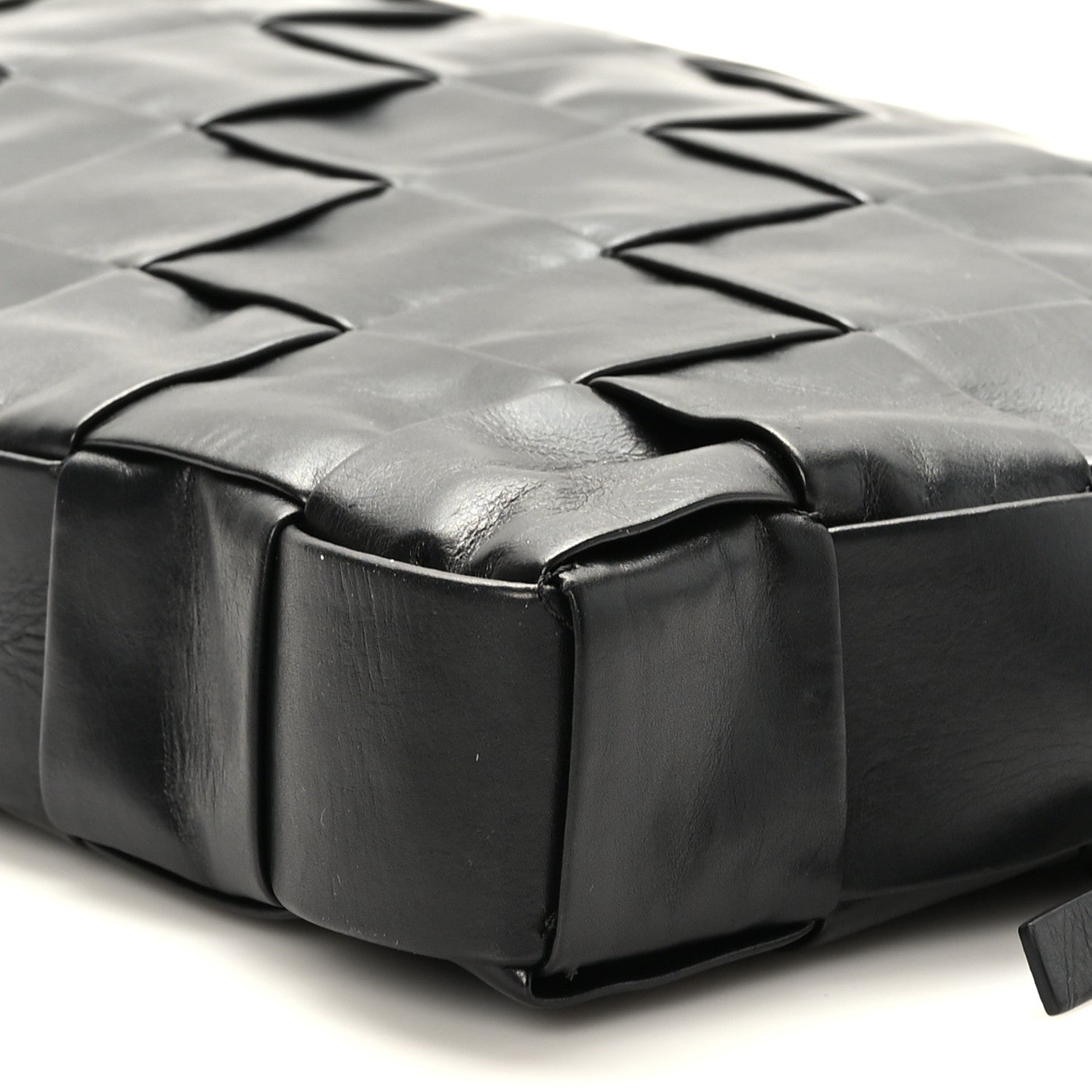 Bottega Veneta Paper Calfskin Maxi Intreccio Large Document Zipped Case Black 8 of 9
