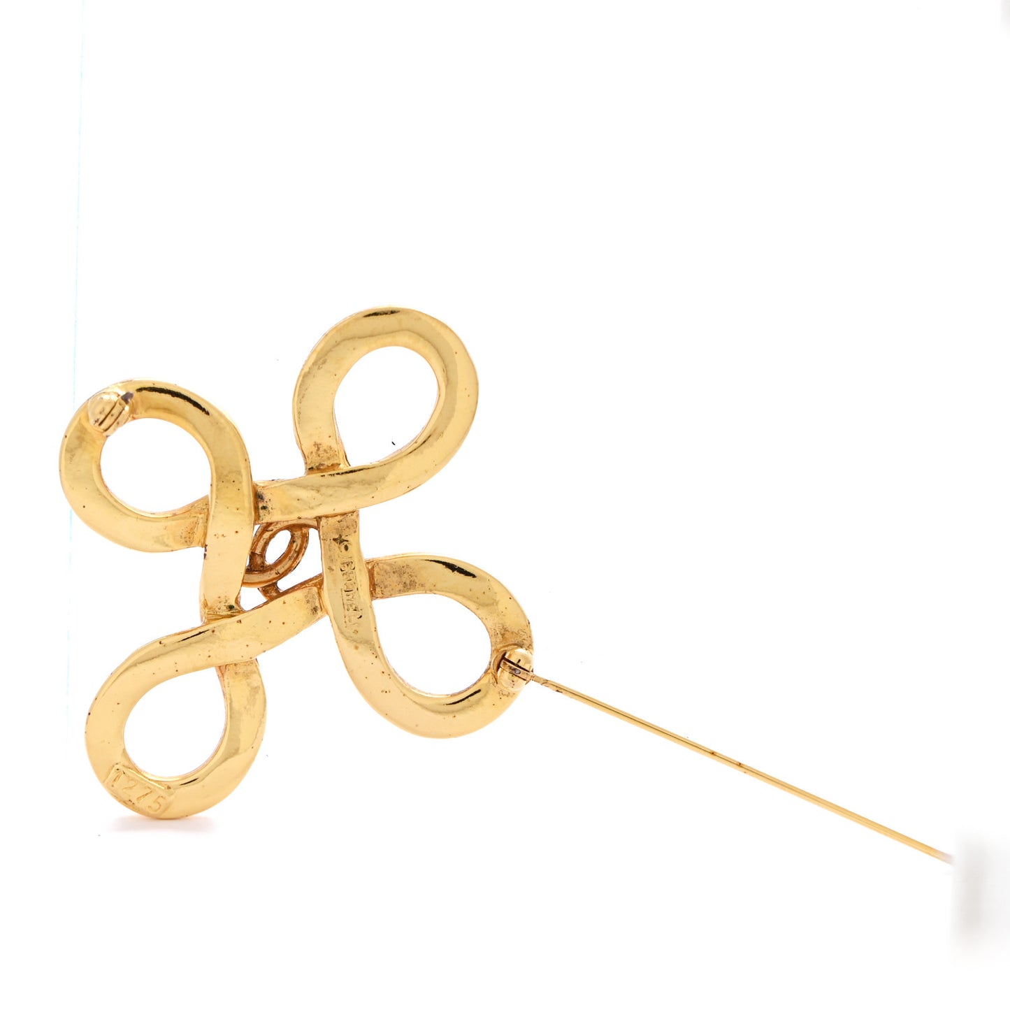 Metal CC Knot Brooch Gold