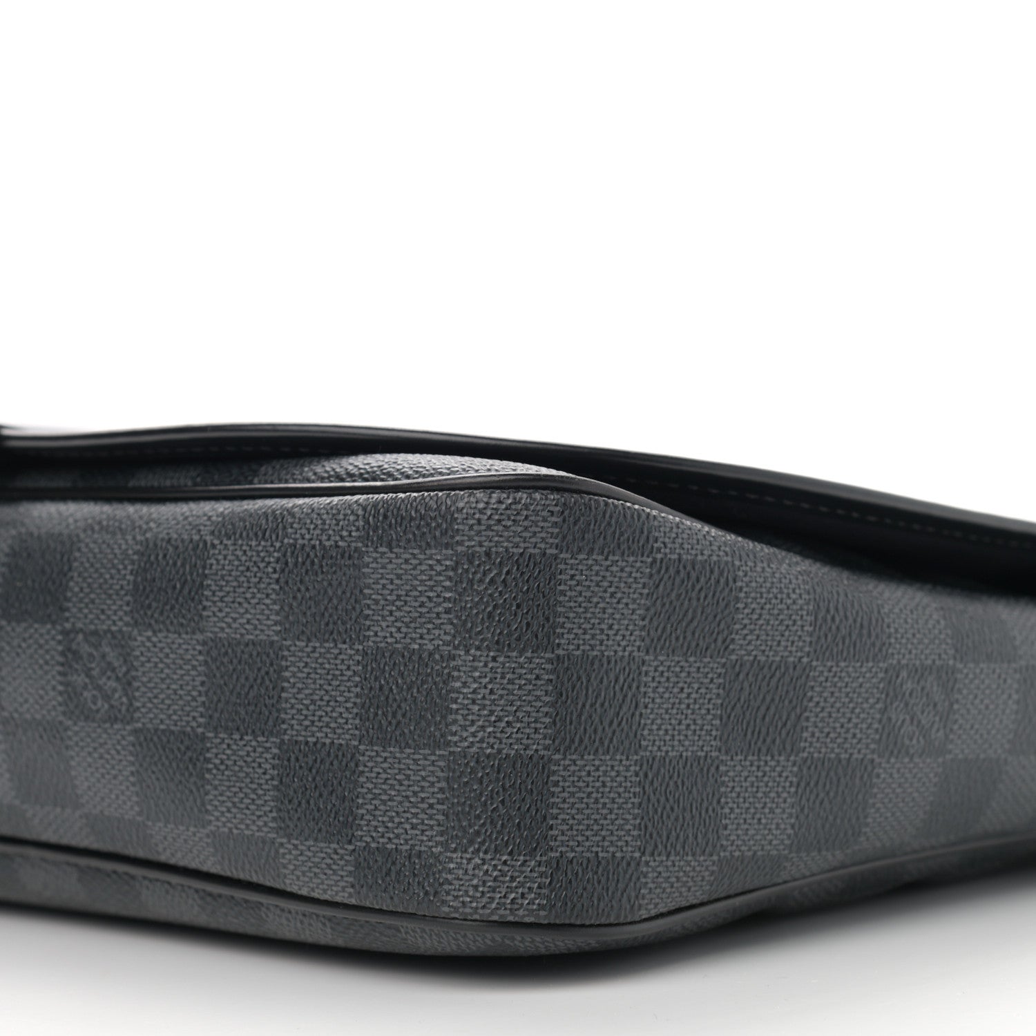 Louis Vuitton Damier Graphite Daniel MM 9 of 10