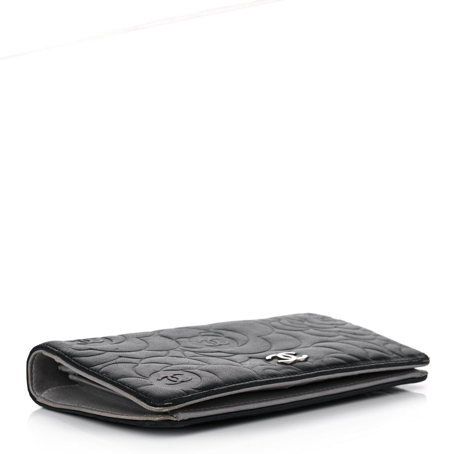 Lambskin Camellia Embossed Yen Wallet Black