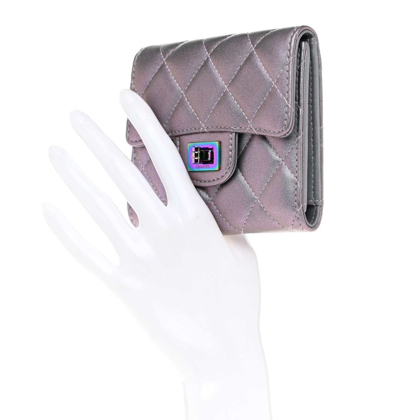 Iridescent Lambskin Quilted 2.55 Reissue Compact Flap Wallet Light Purple