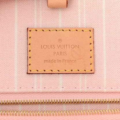 Louis Vuitton Monogram Giant By The Pool Miami Onthego GM Light Pink 6 of 9