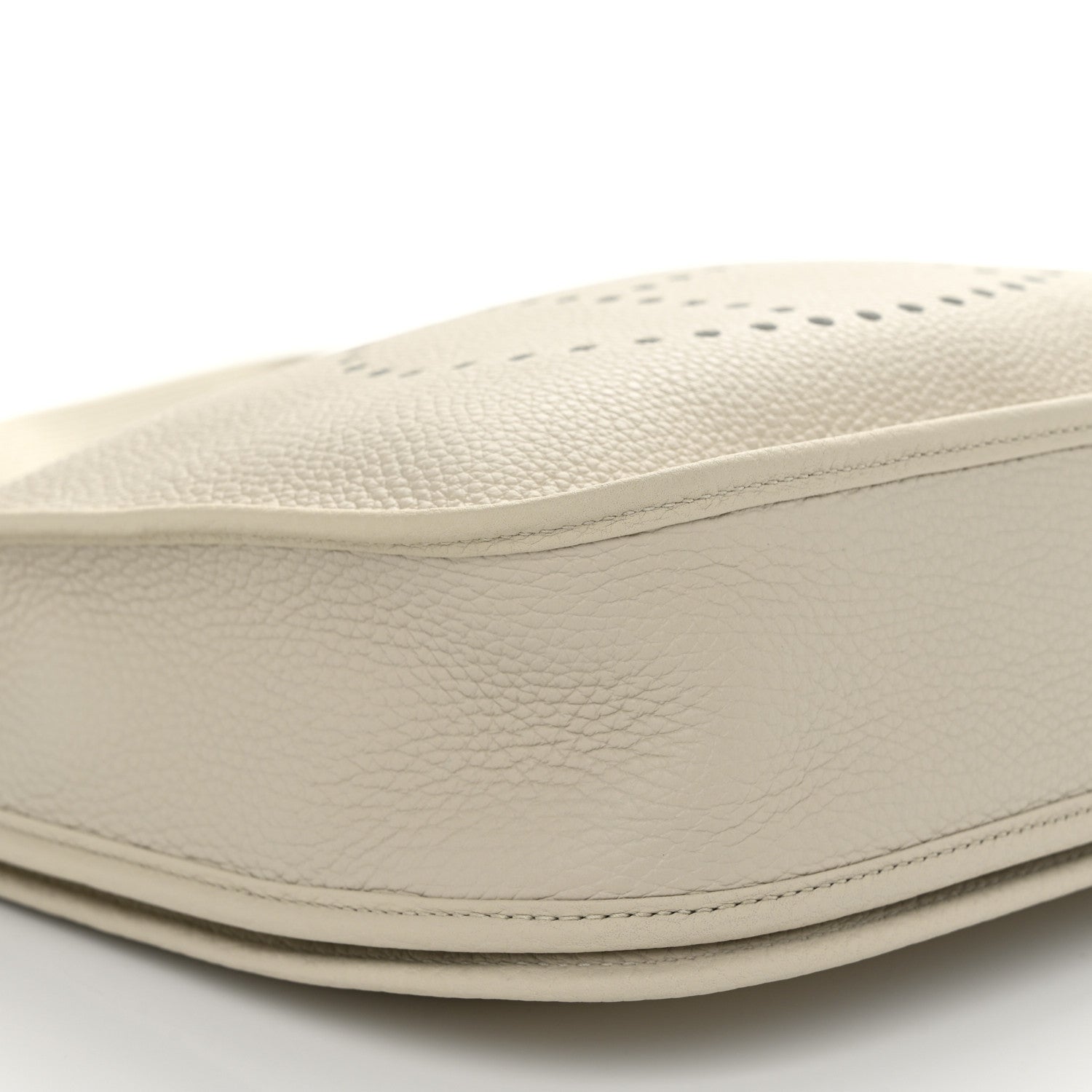 Hermes Taurillon Clemence Evelyne III PM Gris Perle 9 of 10