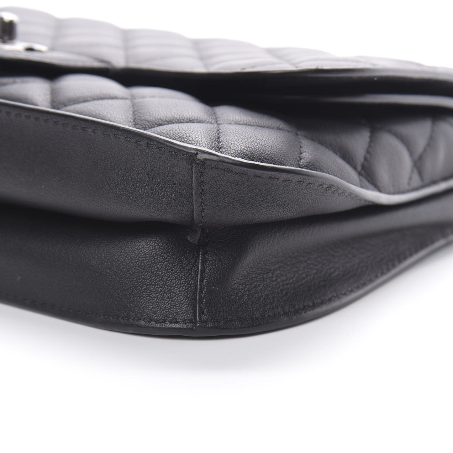 Lambskin Quilted Large Natural CC Flap Black