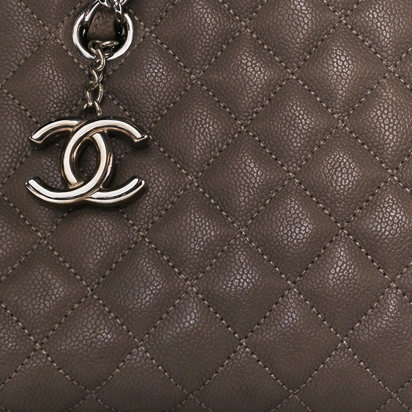 Metallic Caviar Quilted Medium Just Mademoiselle Beige