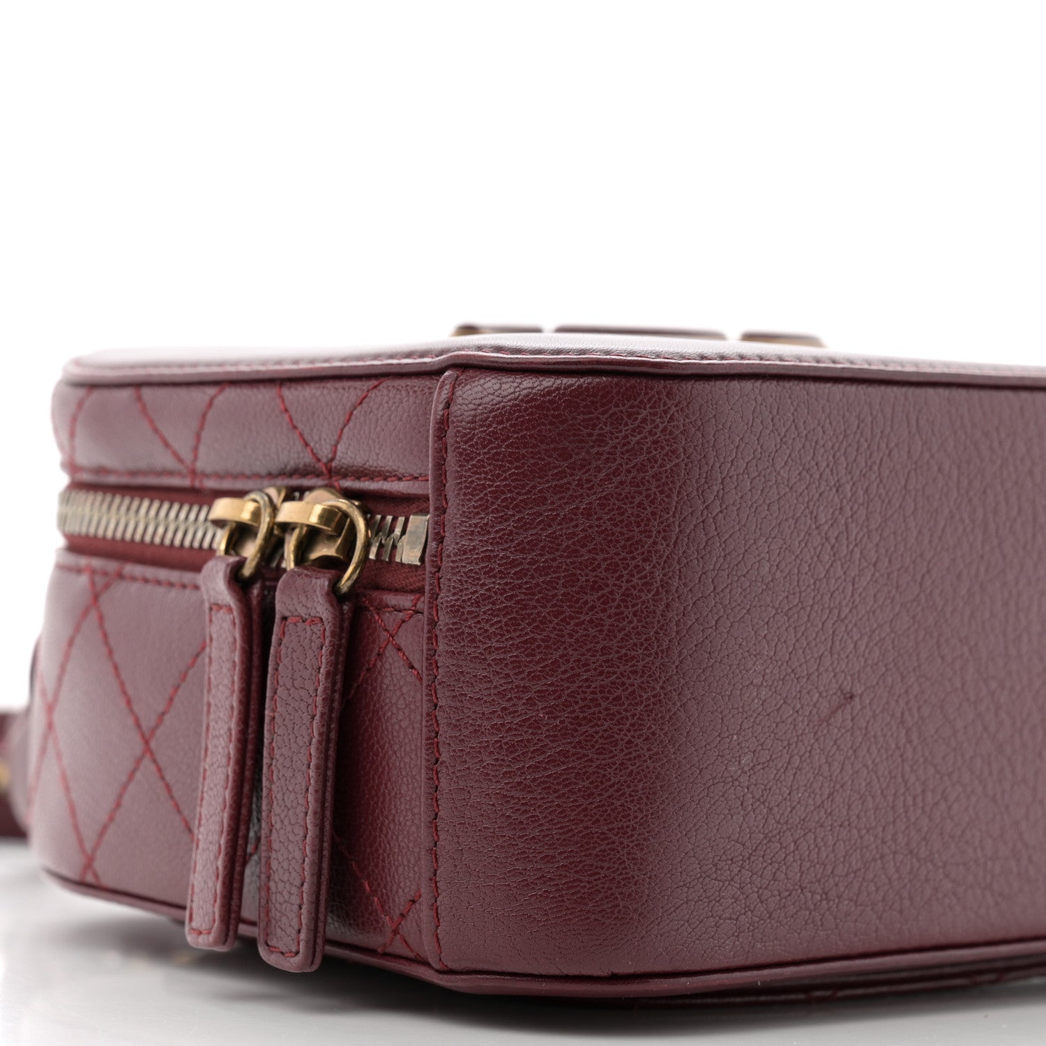 Chanel Shiny Calfskin Goatskin Quilted Small Coco Curve Vanity Burgundy 9 of 14