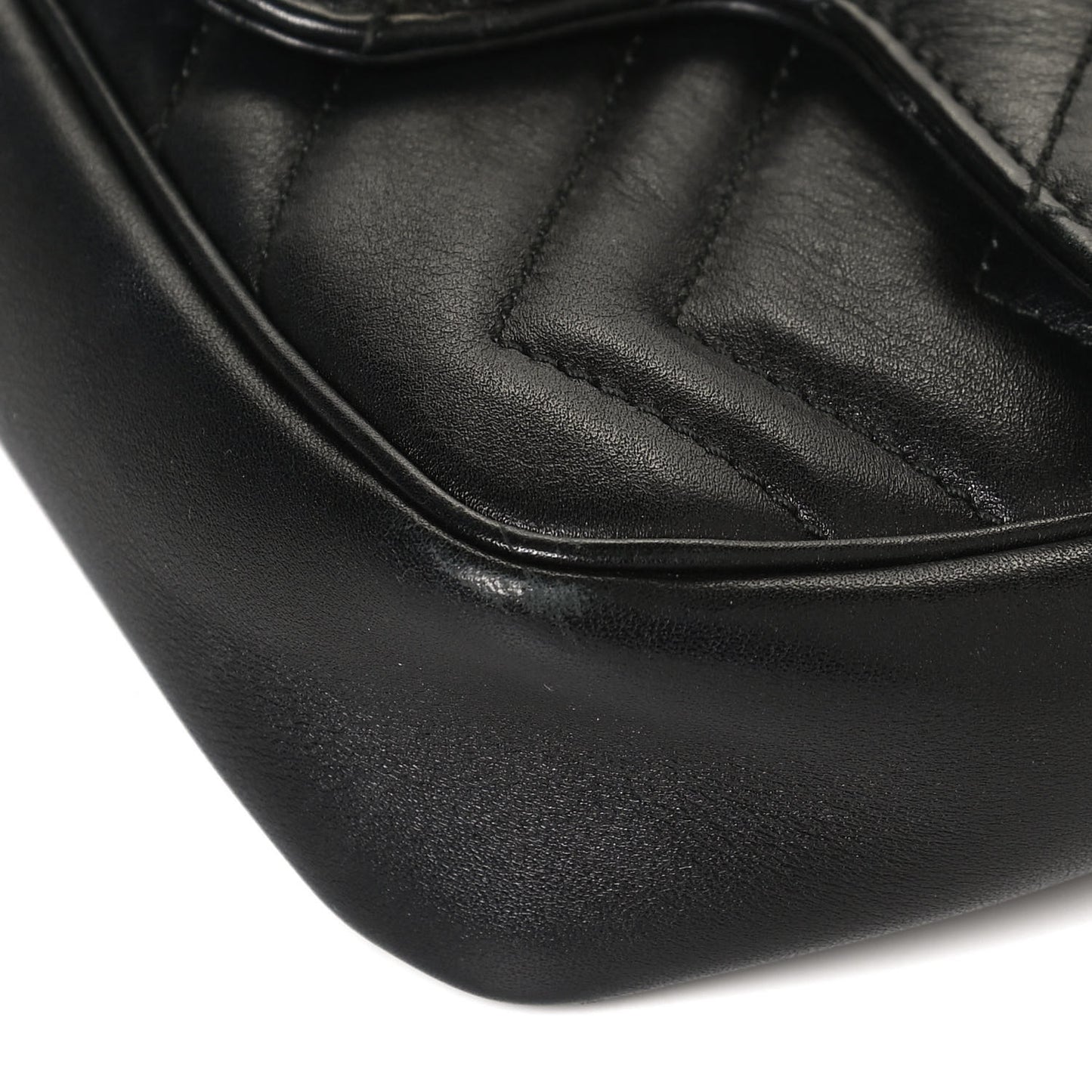 Calfskin Matelasse Super Mini GG Marmont Shoulder Bag Black
