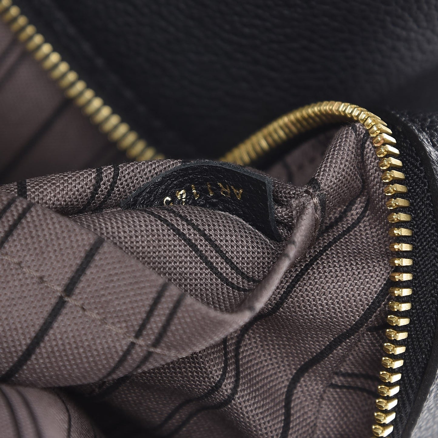 Empreinte Marais MM Black