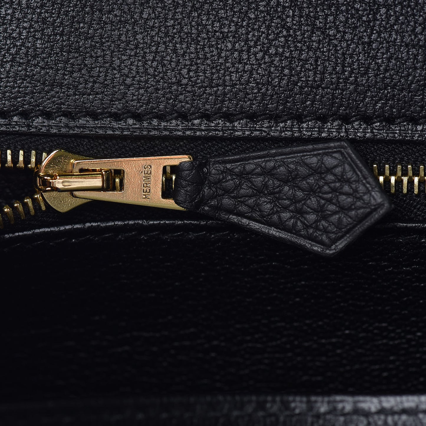 Togo Matte Alligator Birkin Touch 30 Black