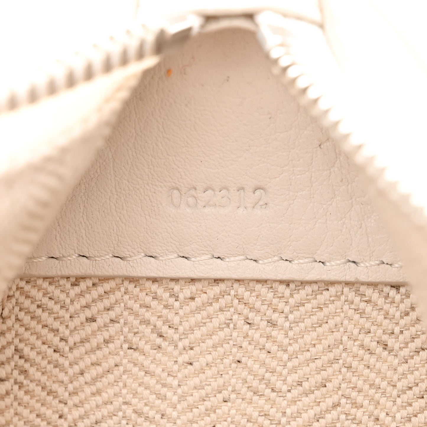 Calfskin Mini Hammock Hobo Soft White