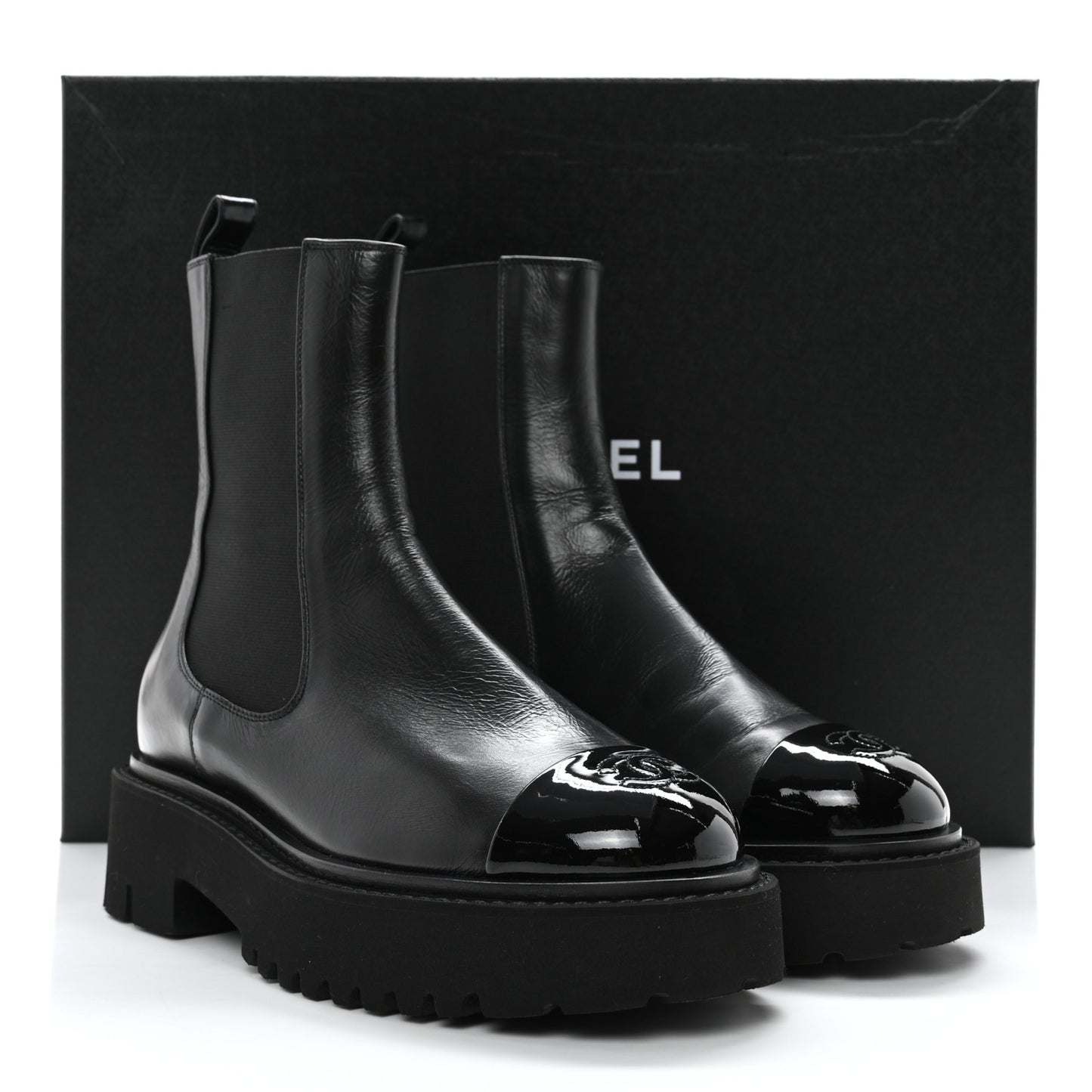 Crumpled Calfskin Patent Cap Toe Short Boots 37 Black