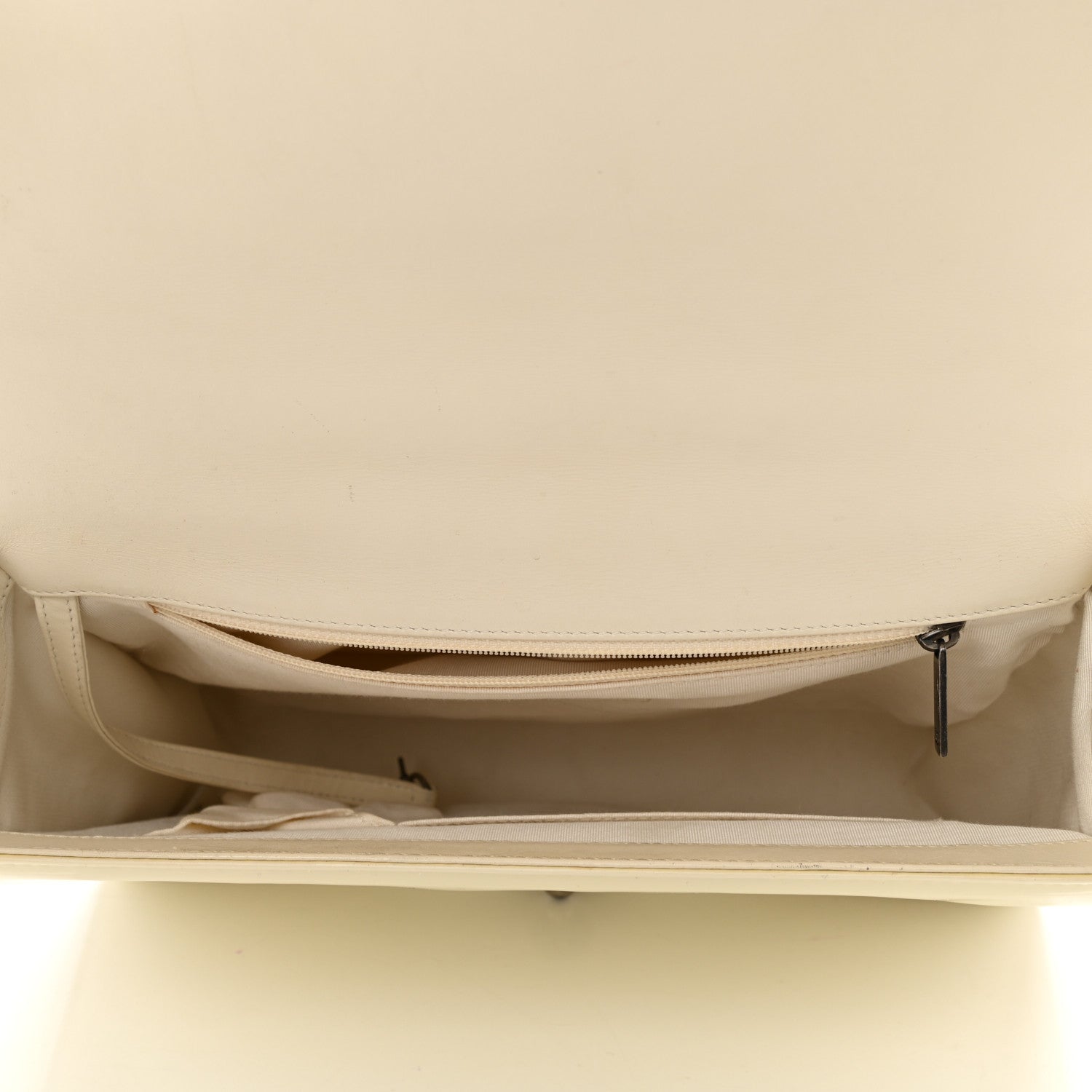 Chanel Patent Quilted Large Boy Flap White 5 of 8