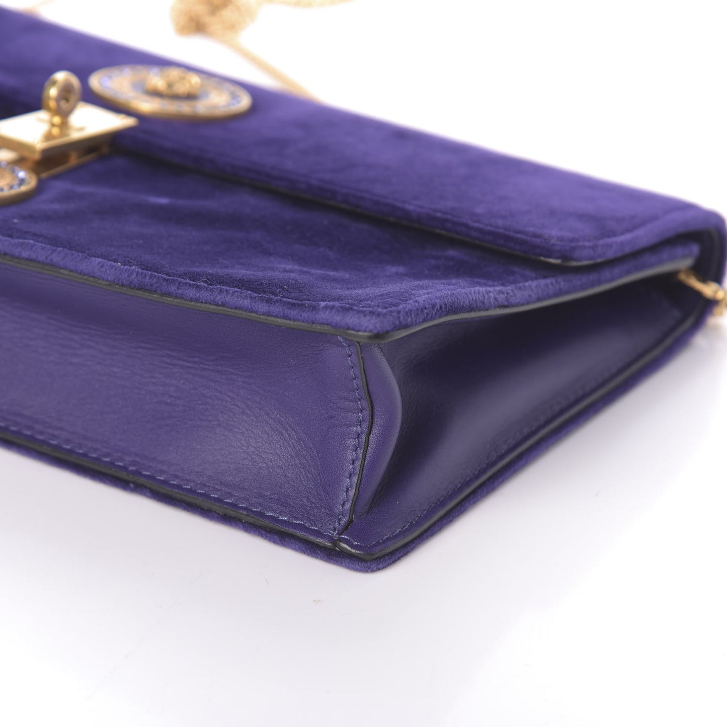 Velluto Vitello Tribute Wallet Chain Crossbody Viola