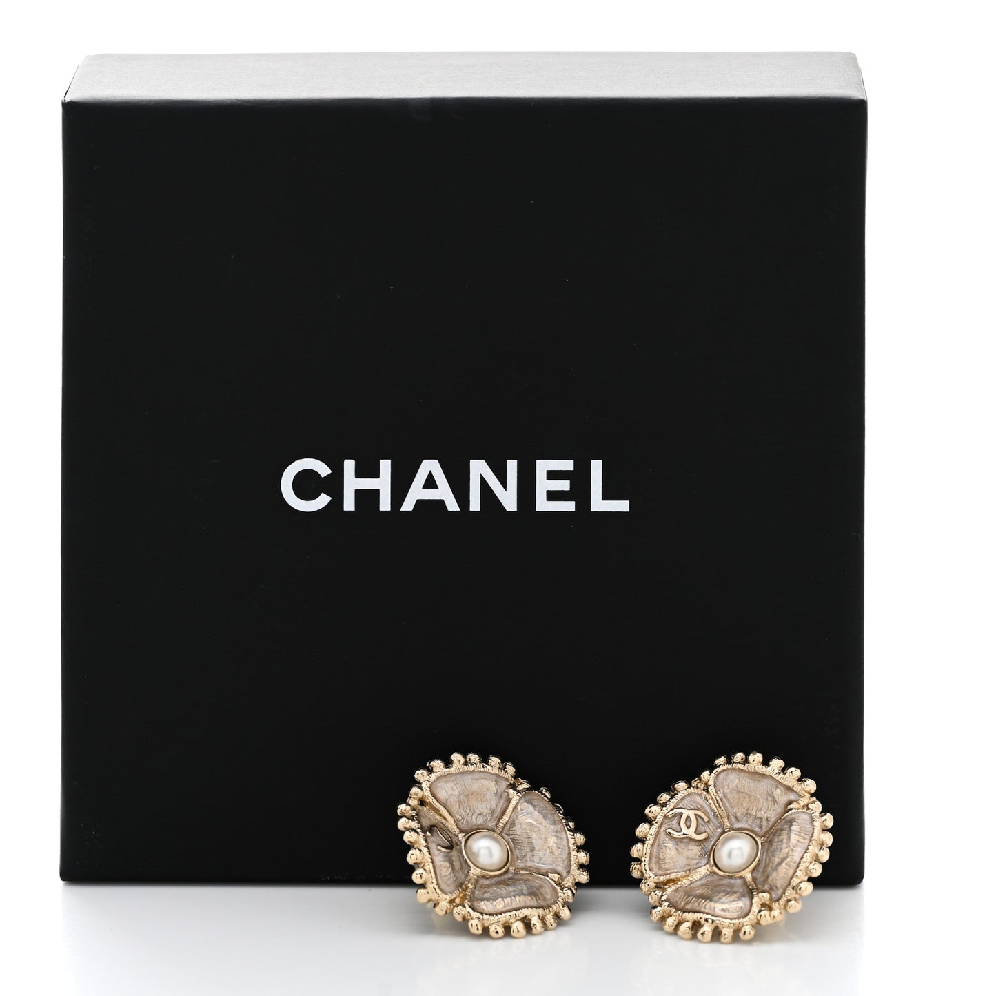 Enamel Pearl CC Camellia Earrings Pink Gold