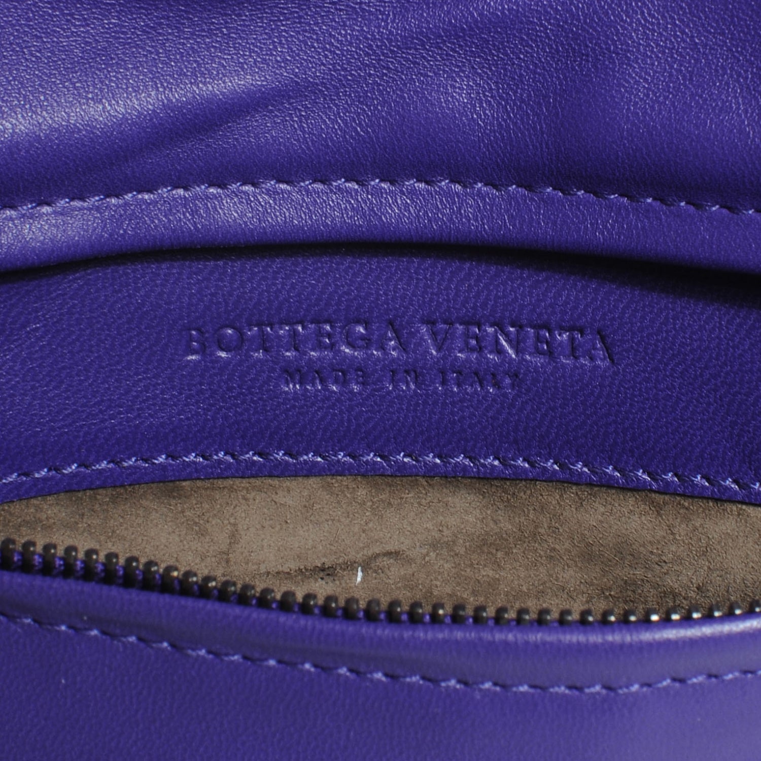 Bottega Veneta Nappa Intrecciato Turnlock Clutch Violet 6 of 8