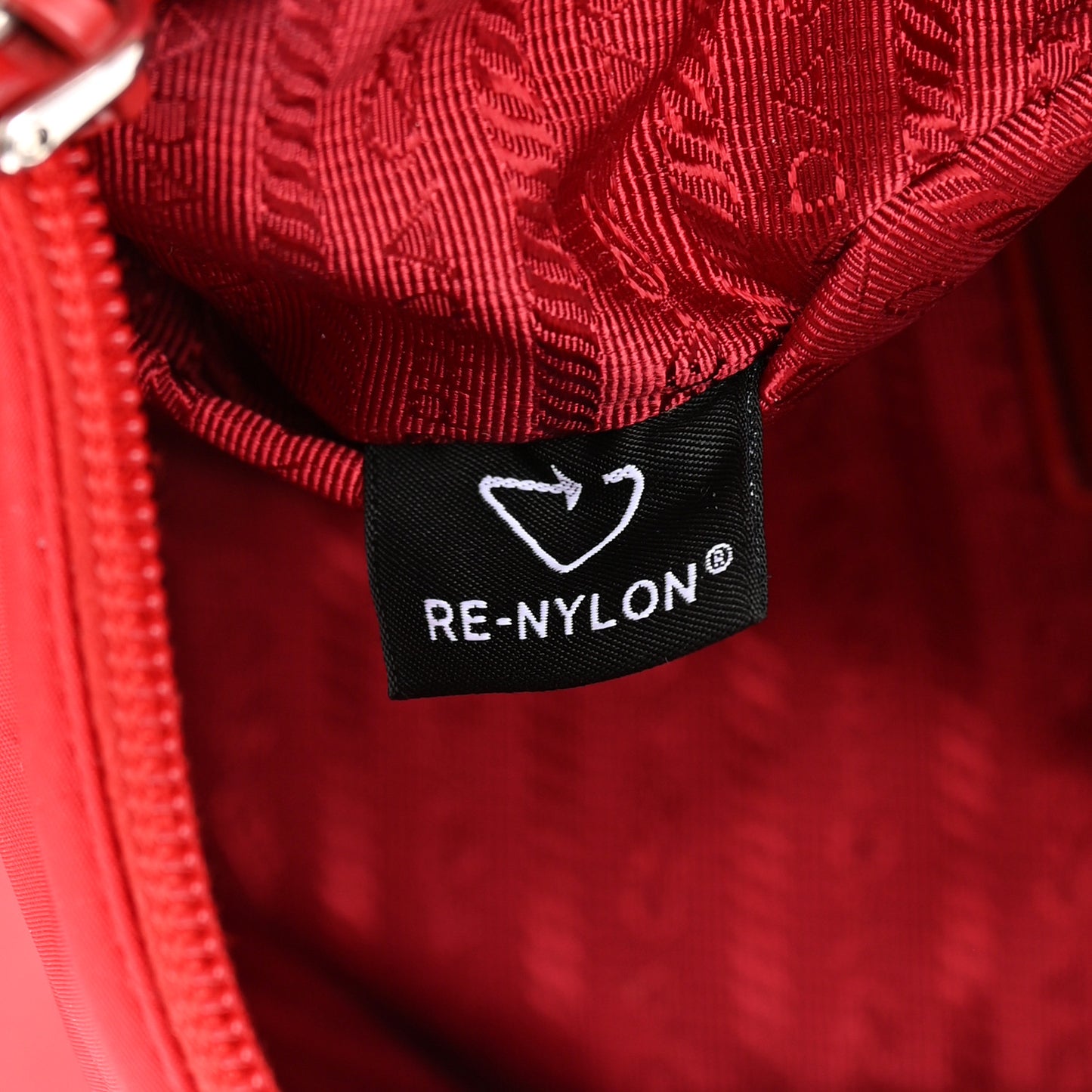 Re-Nylon Vitello Metal Triangle Logo Sling Backpack Rosso