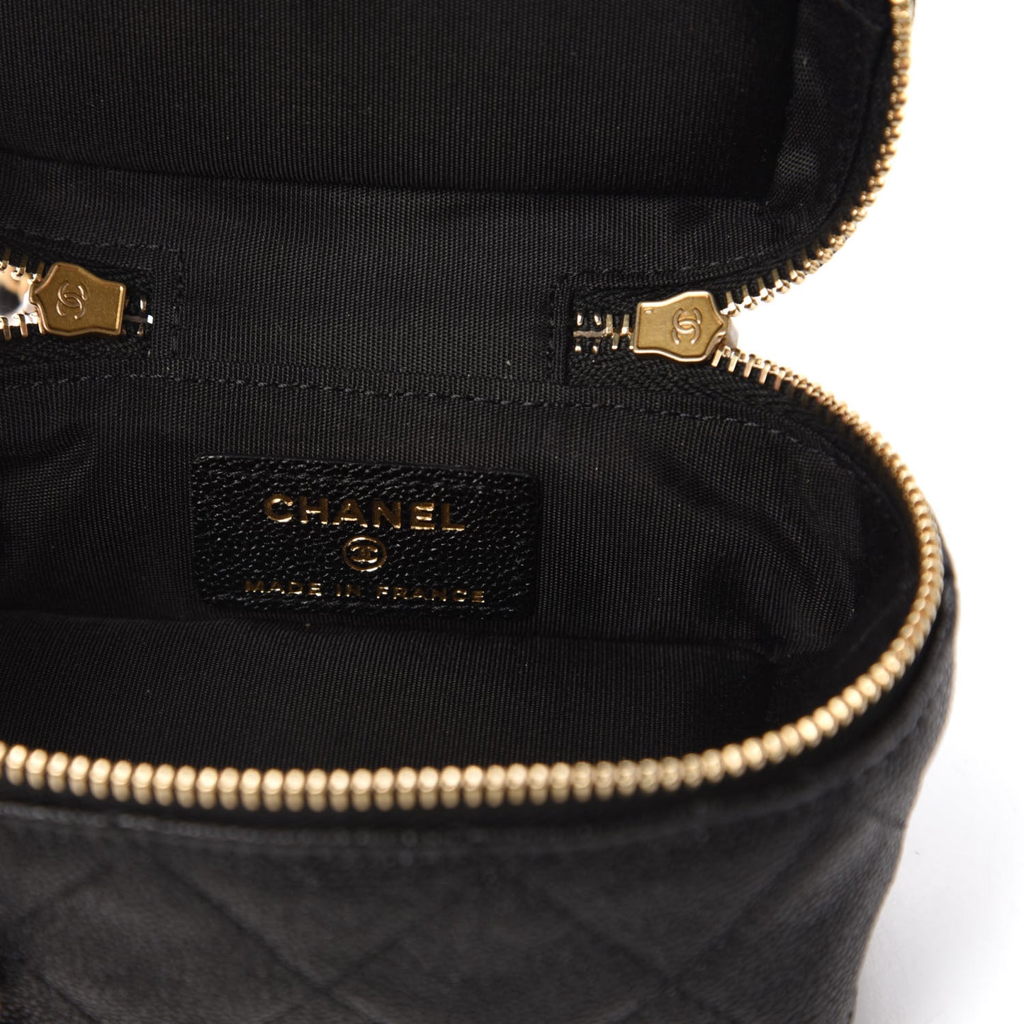 Caviar Quilted Mini Top Handle Vanity With Chain Black