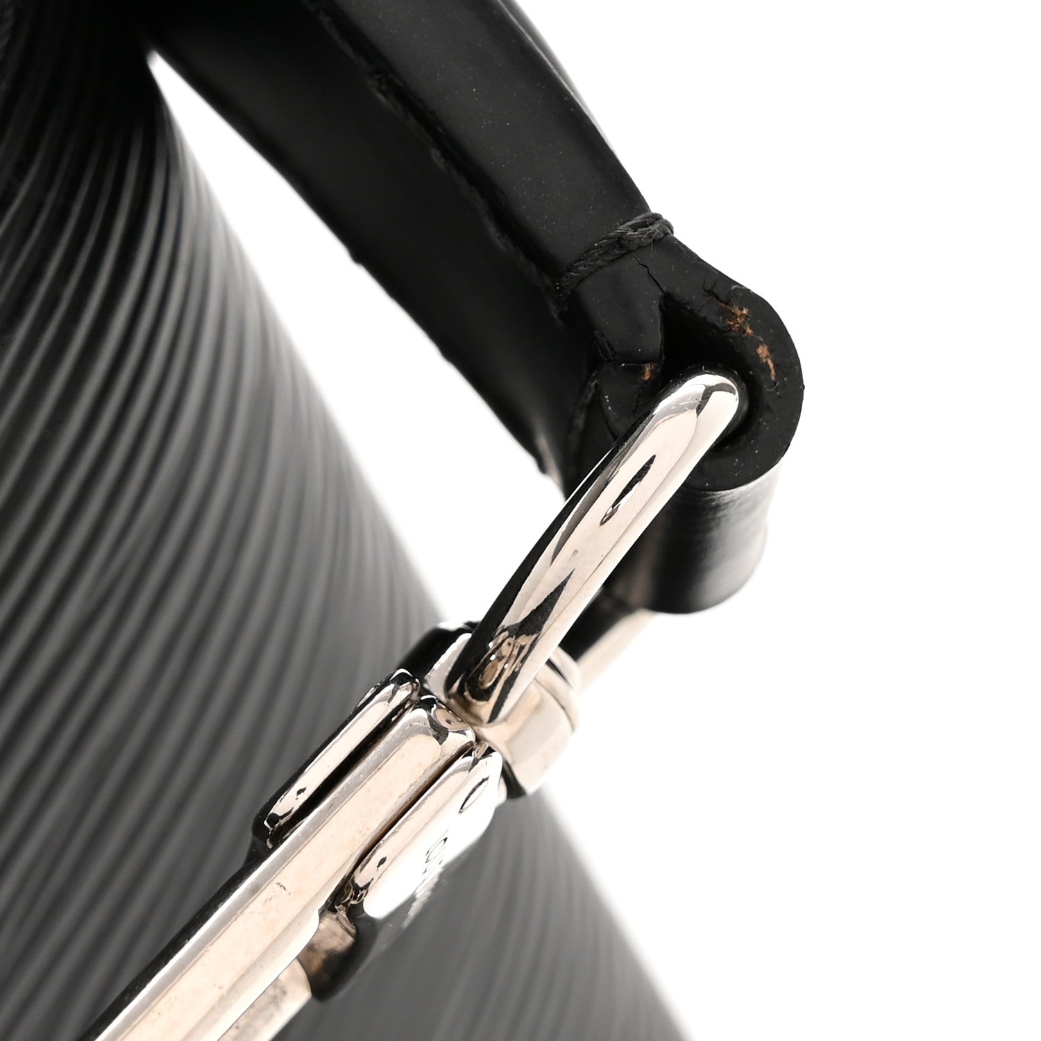 Louis Vuitton Epi Neonoe MM Black 13 of 14