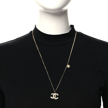 Chanel Crystal Pearl CC Pendant Necklace Gold 2 of 5