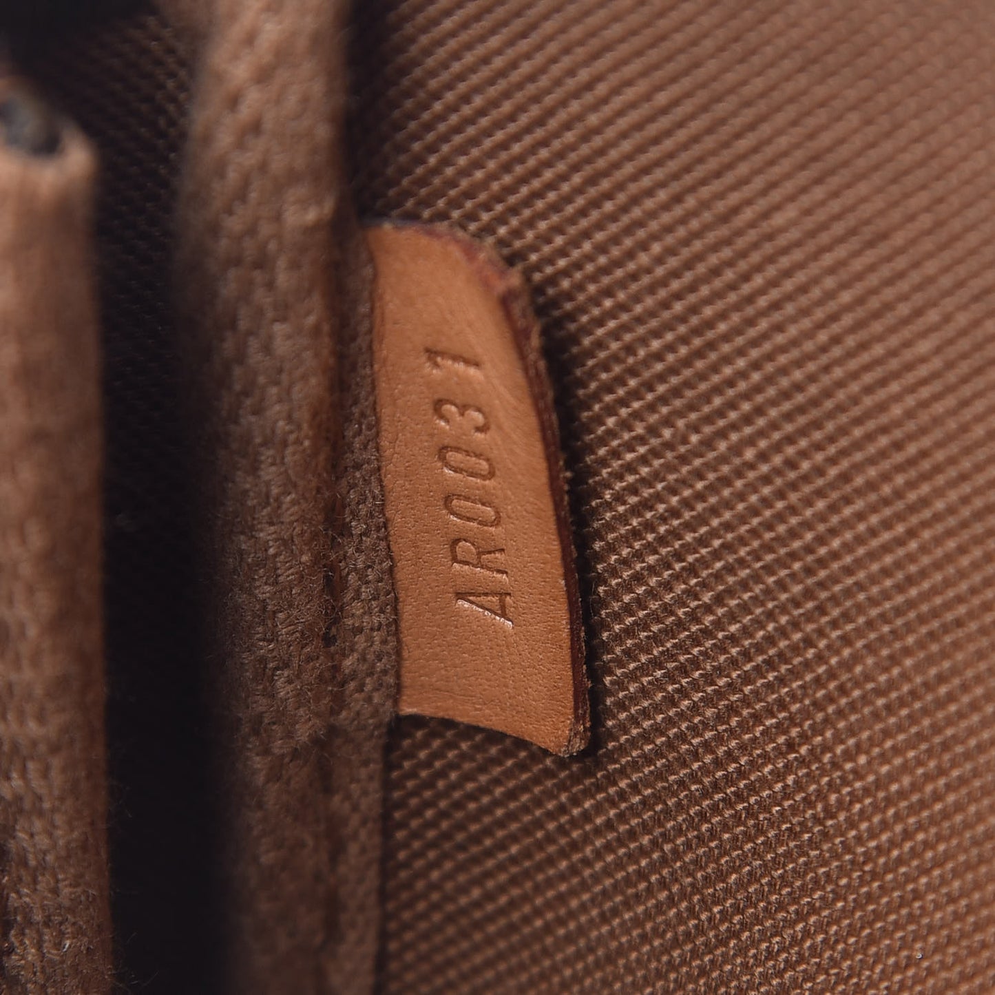 Monogram Graffiti Pochette Accessories Peach