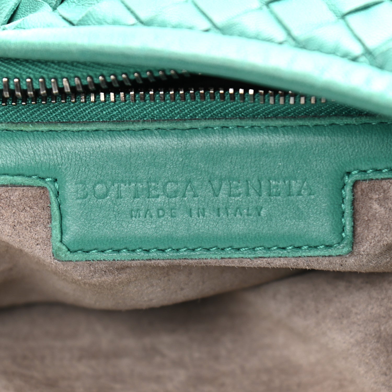 Bottega Veneta Nappa Intrecciato Medium Veneta Hobo Lagoon 5 of 9