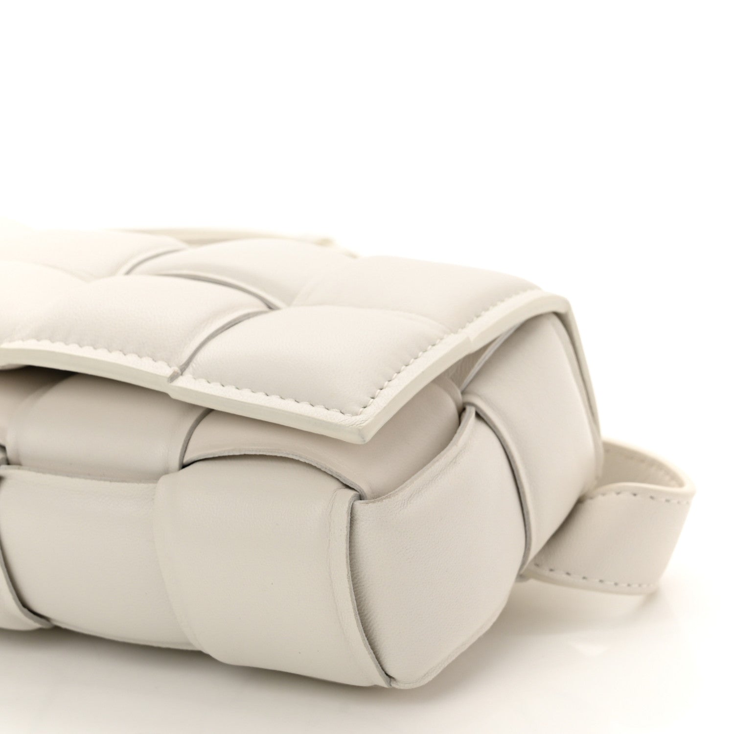 Bottega Veneta Nappa Maxi Intrecciato Padded The Belt Cassette Bag Chalk 12 of 12