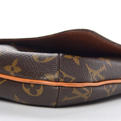 Louis Vuitton Monogram Musette Salsa 10 of 10