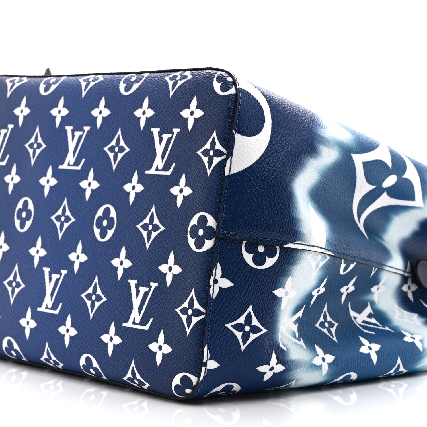 Louis Vuitton Monogram Escale Neonoe MM Blue 10 of 10