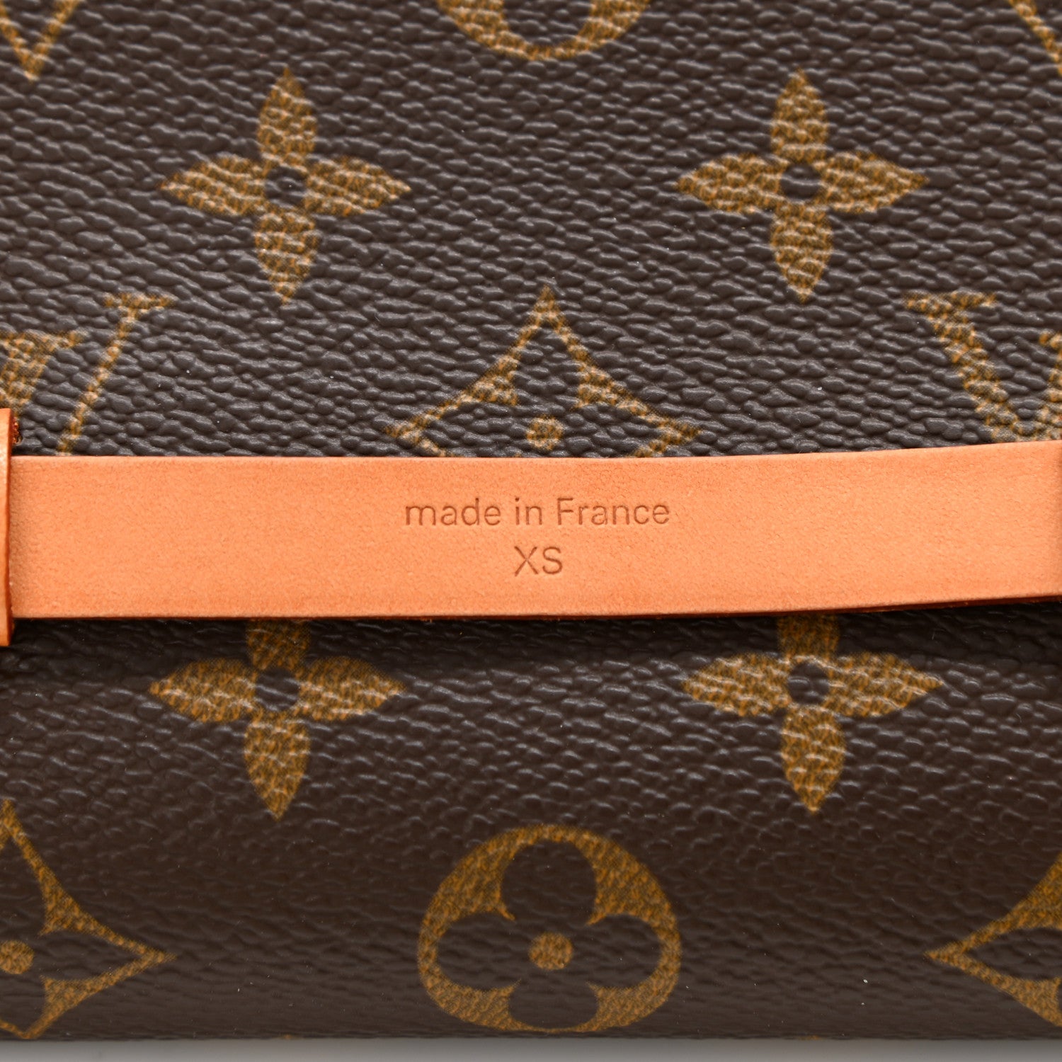 Louis Vuitton Monogram Pochette Florentine XS 7 of 10