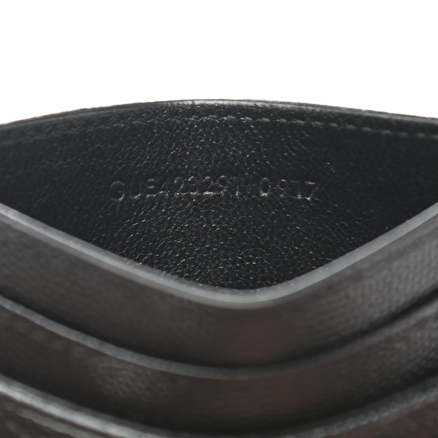 Grain De Poudre Matelasse Chevron Monogram Credit Card Case Black