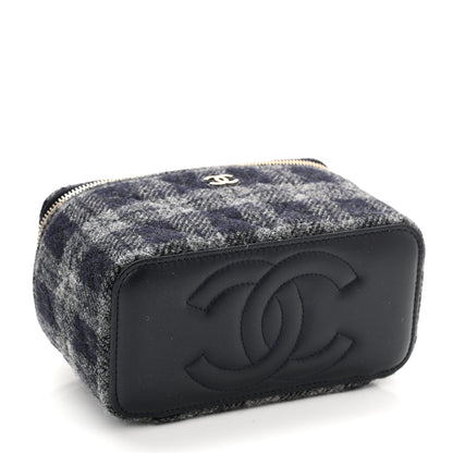 Chanel Wool Plaid Quilted Small Vanity Case With Chain Blue 4 of 12