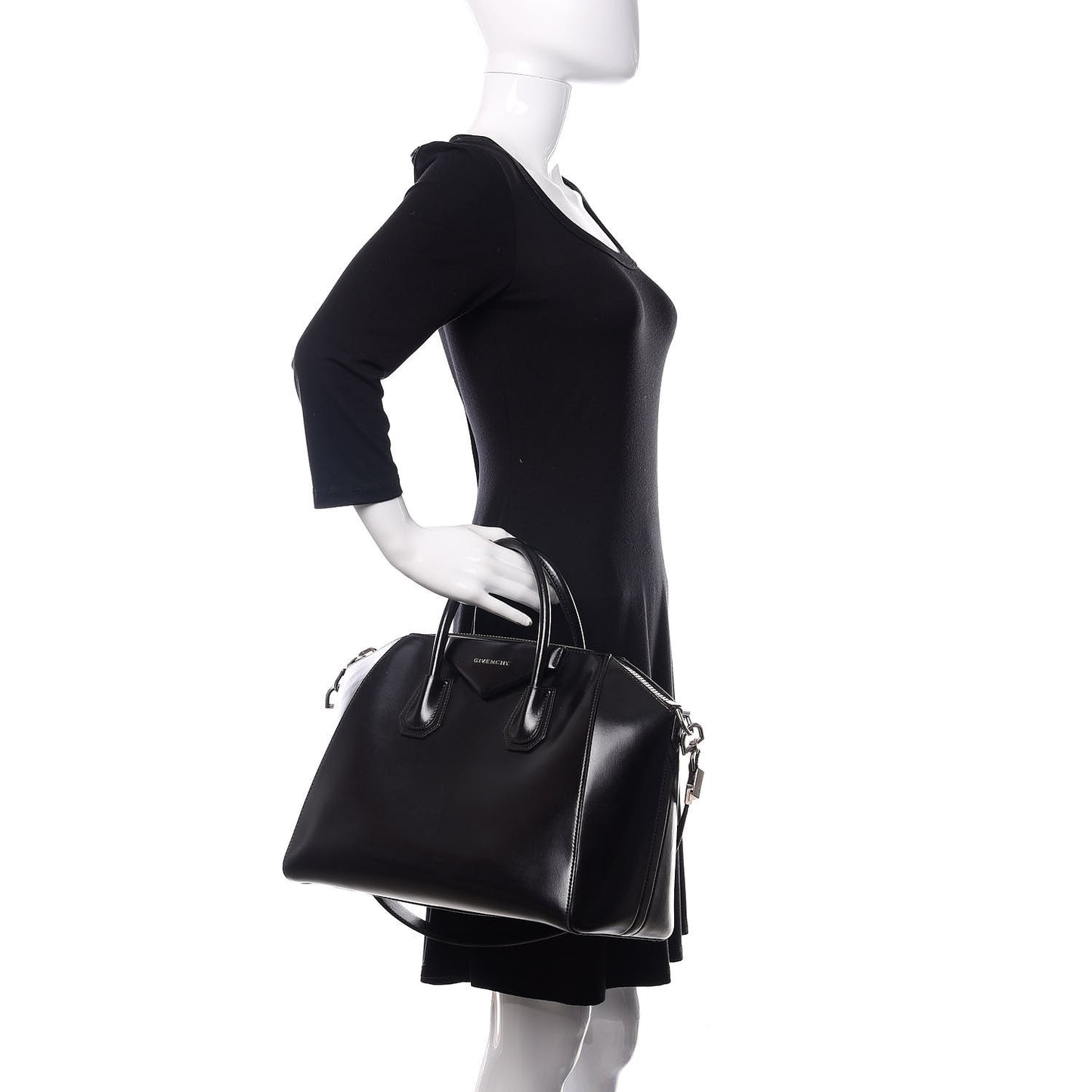 Shiny Lord Calfskin Medium Antigona Black