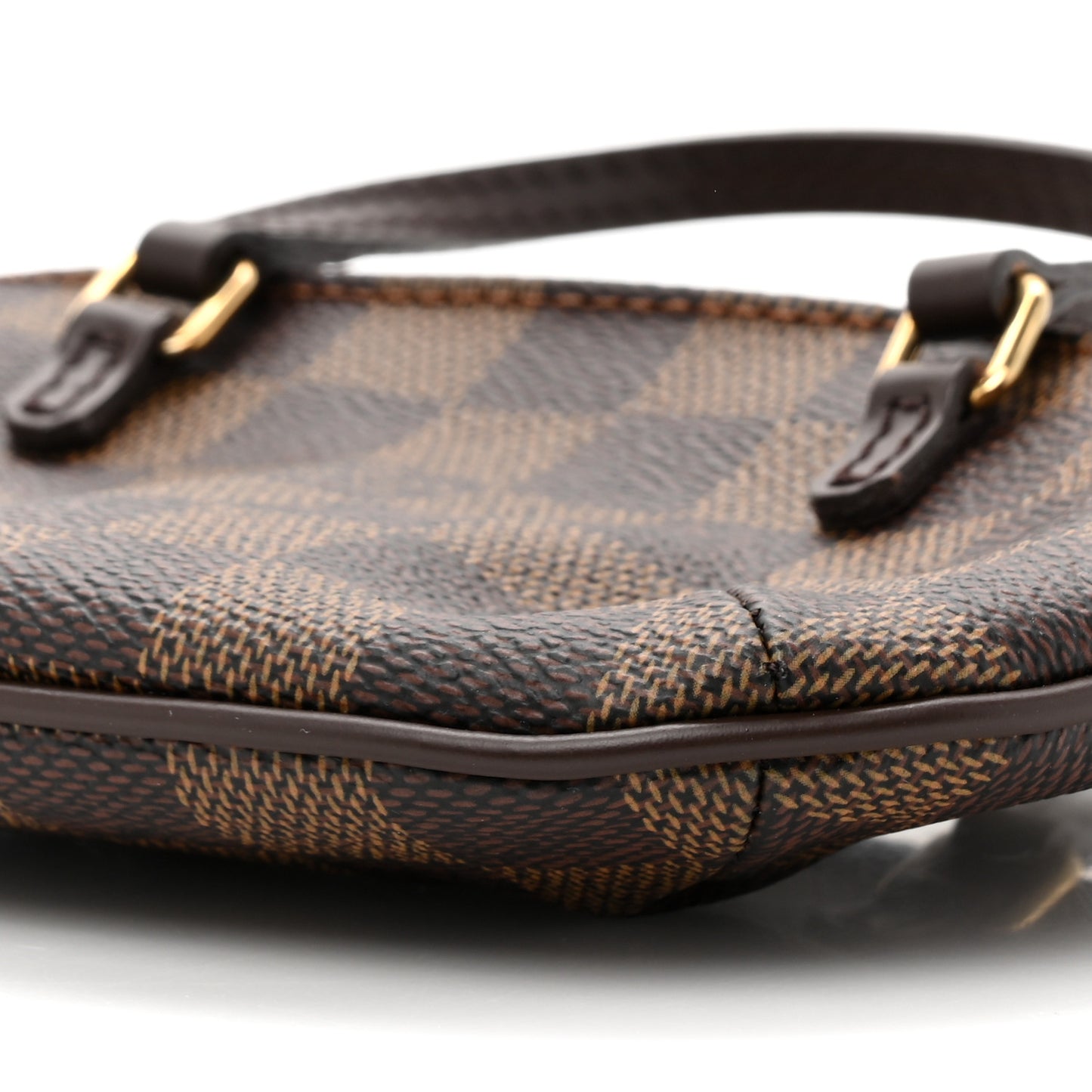 LOUIS VUITTON Damier Ebene Manosque GM Pochette