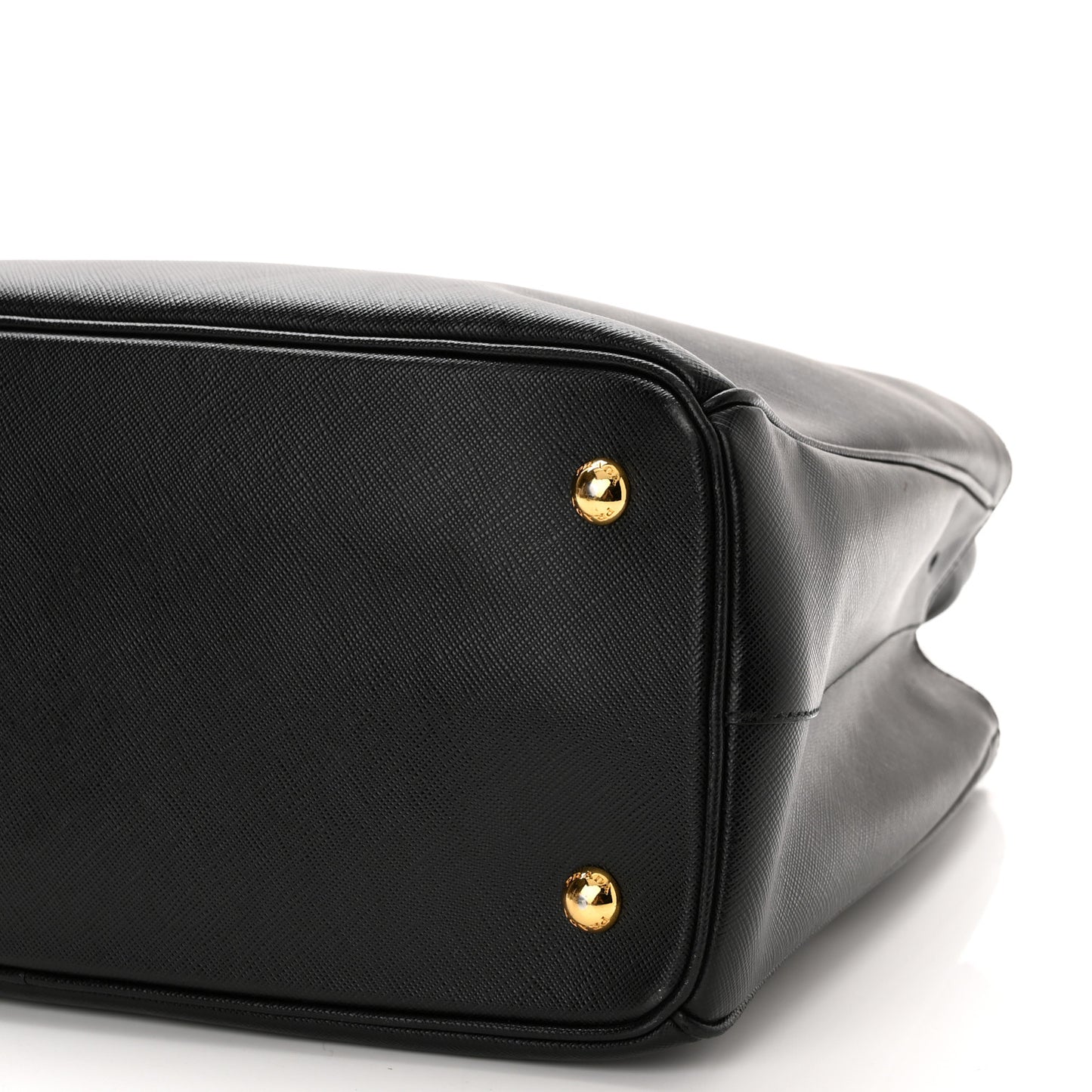 Saffiano Lux Medium Tote Black