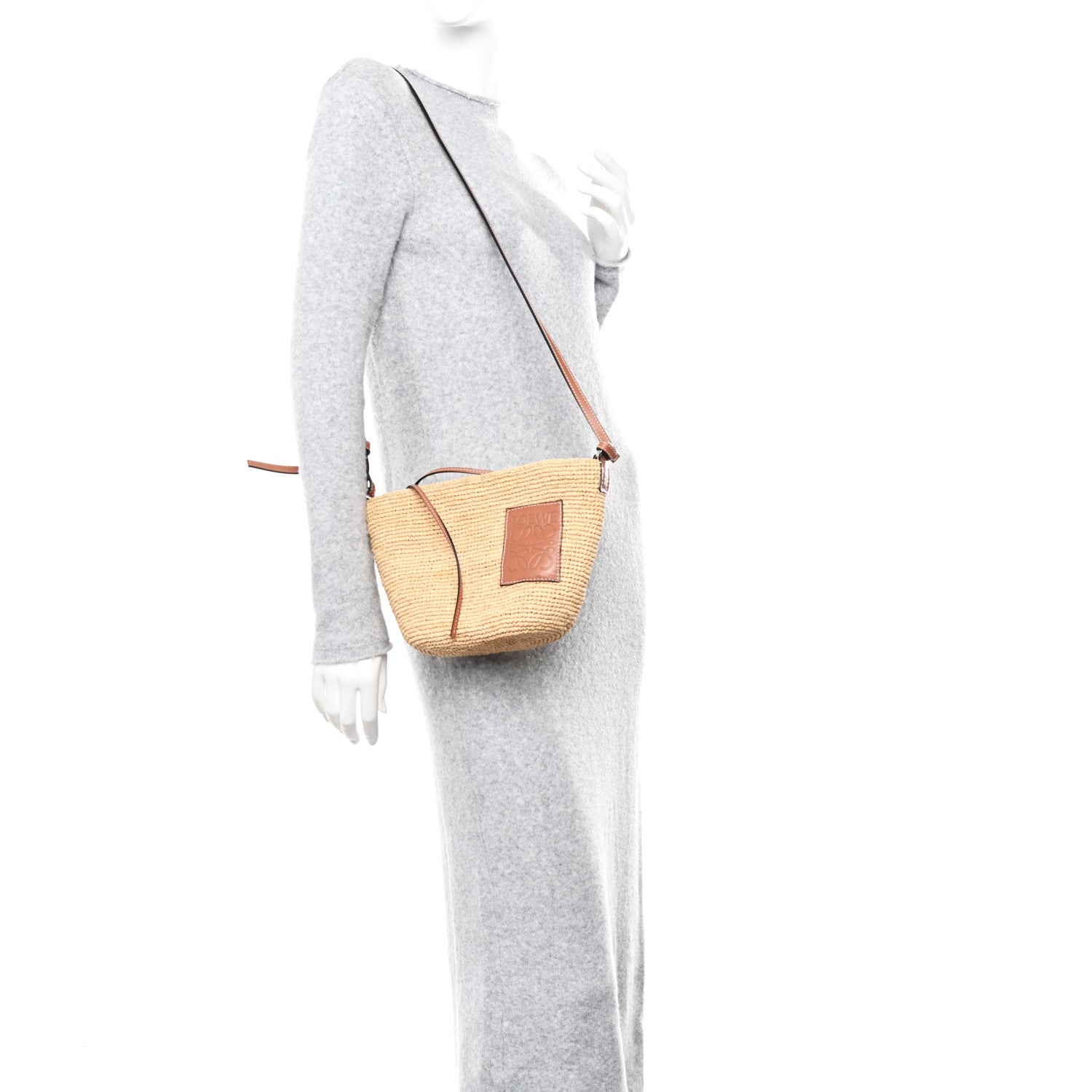 Loewe Calfskin Raffia Paulas Ibiza Pochette Bag Natural Tan 2 of 11