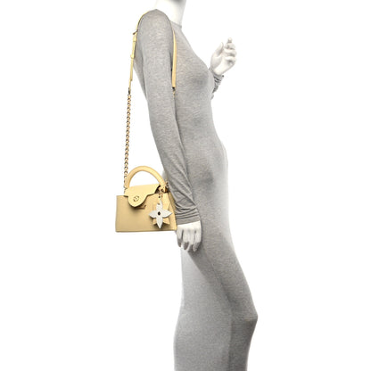 Louis Vuitton Taurillon Capucines East West Mini Banana Yellow Banane 2 of 11